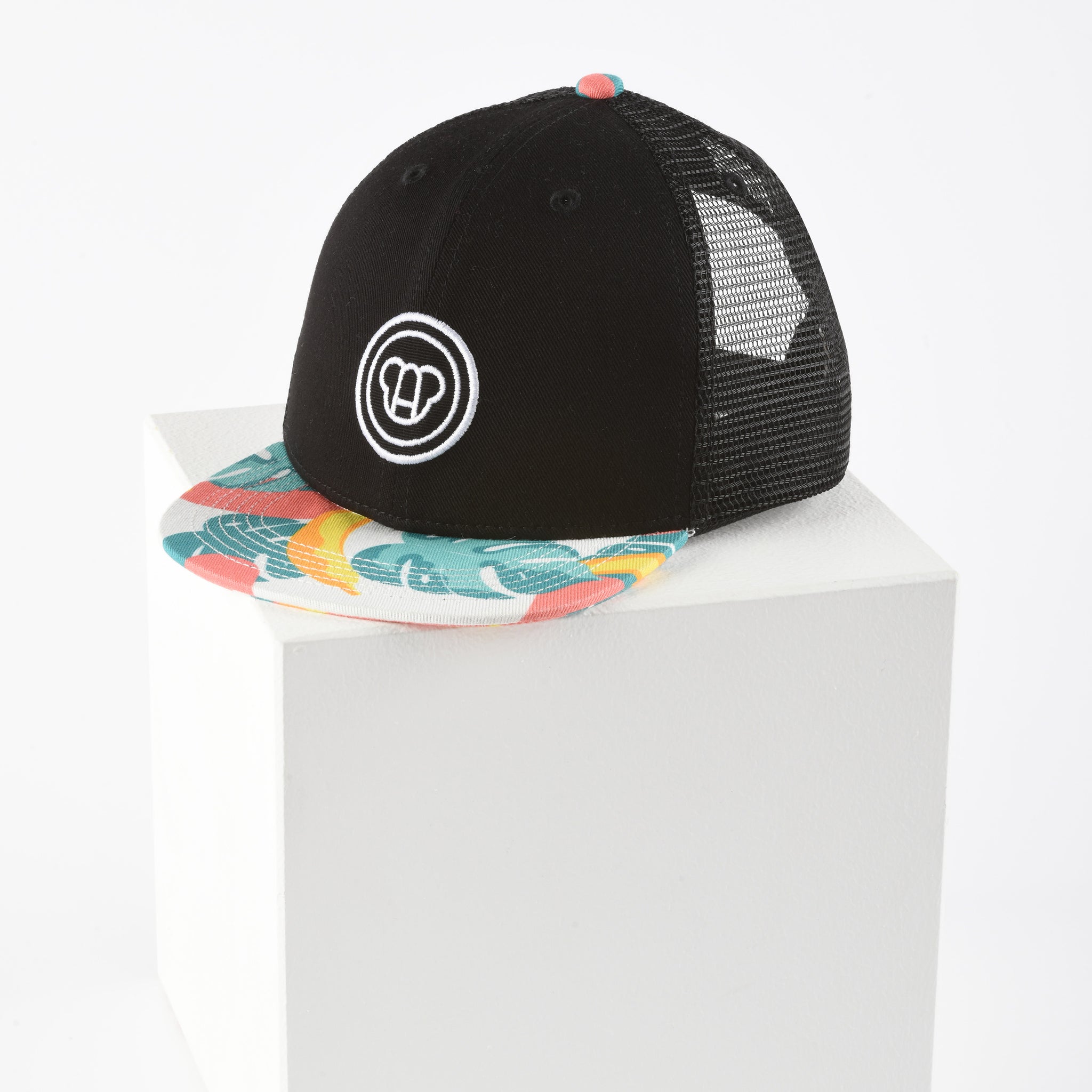 casquette noire réglable pour enfant avec visière plate, motif cool tropical, logo ours Allmemberz brodé