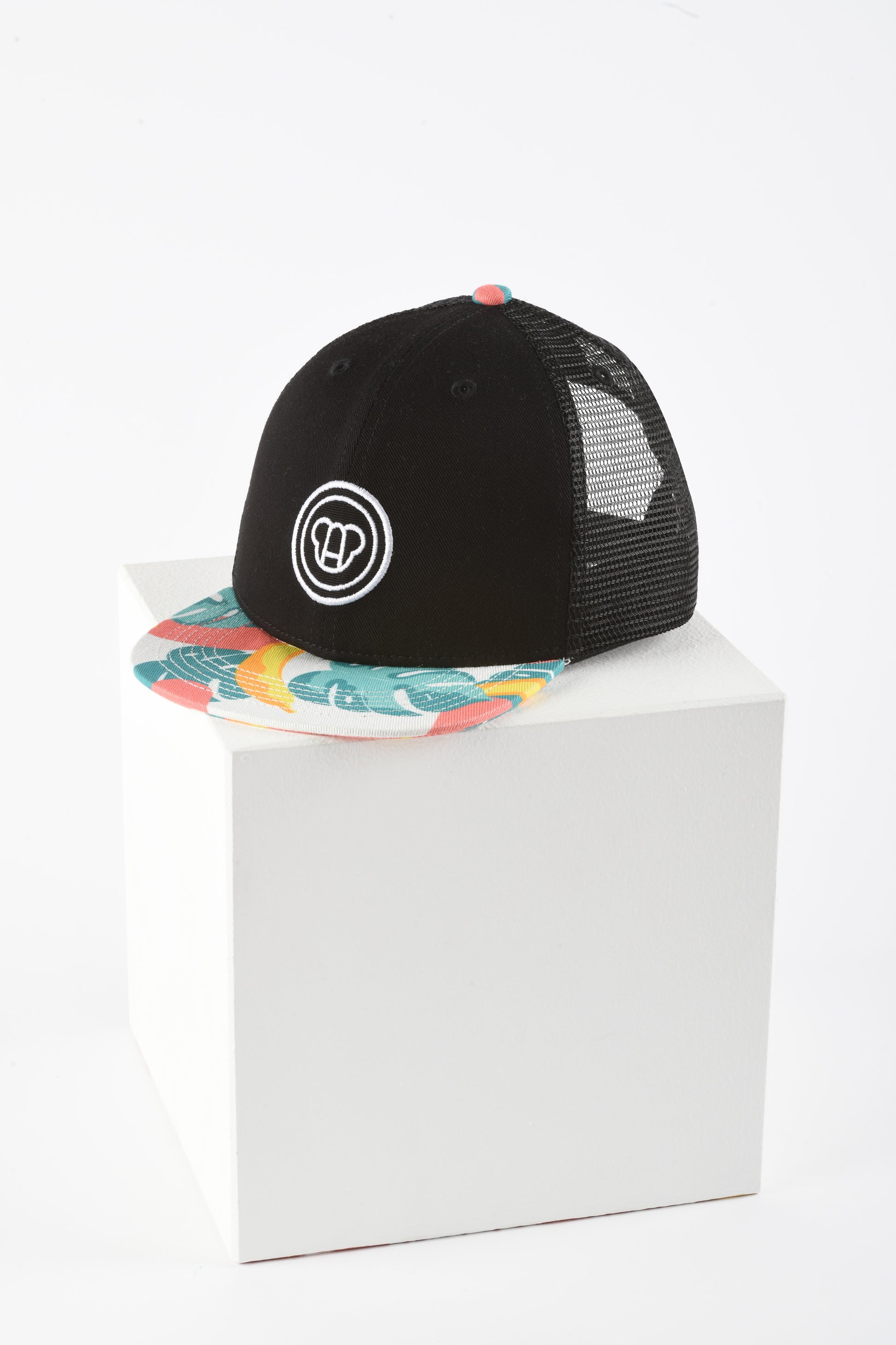 casquette noire réglable pour enfant avec visière plate, motif cool tropical, logo ours Allmemberz brodé